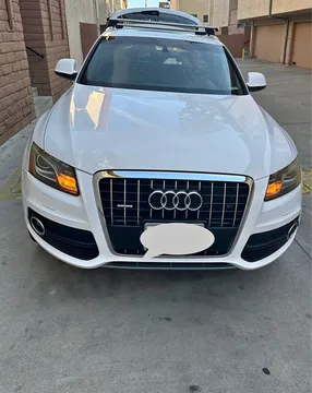 2011 Audi Q5 3.2 Quattro Premium Sport Utility 4D