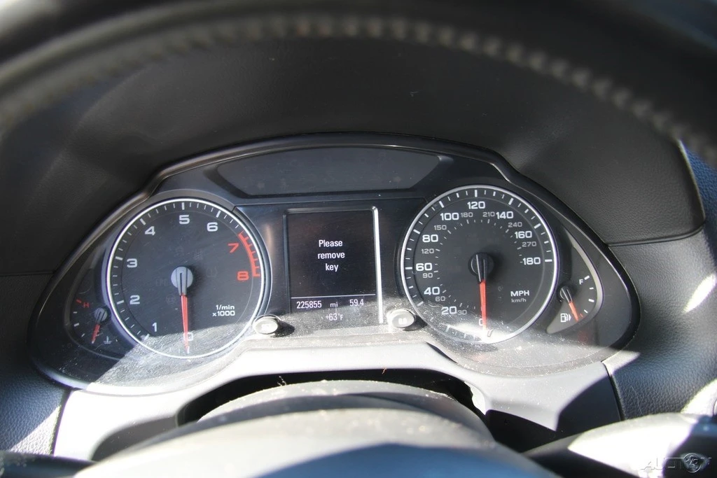 2011 Audi 8R Q5 - Image 15 of 21