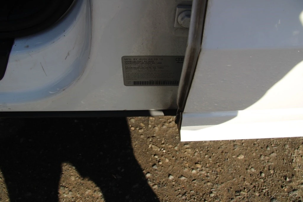 2011 Audi 8R Q5 - Image 11 of 21