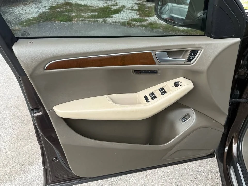 2011 Audi 8R Q5 - Image 12 of 20
