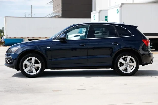 2011 Audi 8R Q5 - Image 3 of 19