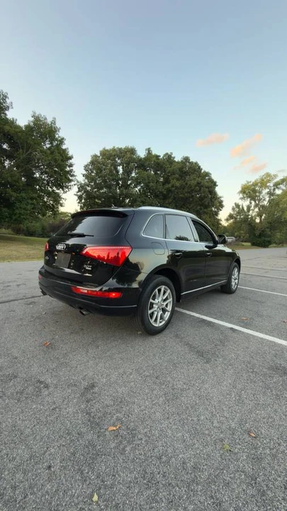 2011 Audi 8R Q5 - Image 2 of 14