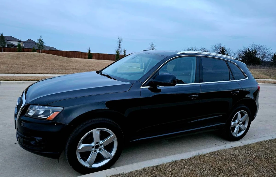 2011 Audi 8R Q5 - Image 8 of 11