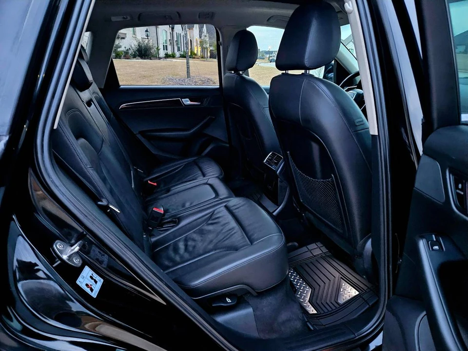 2011 Audi 8R Q5 - Image 3 of 11