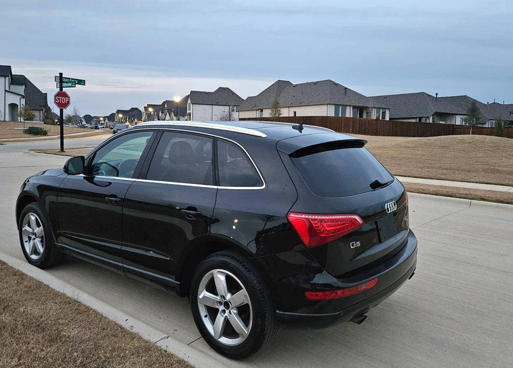 2011 Audi 8R Q5 - Image 9 of 11