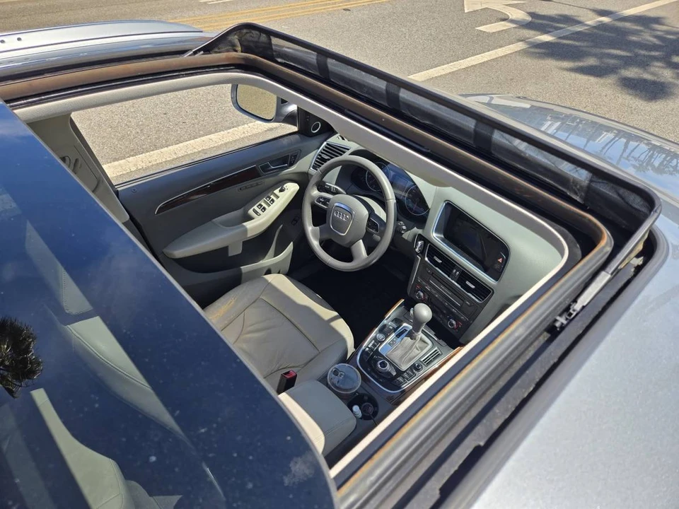 2011 Audi 8R Q5 - Image 11 of 20