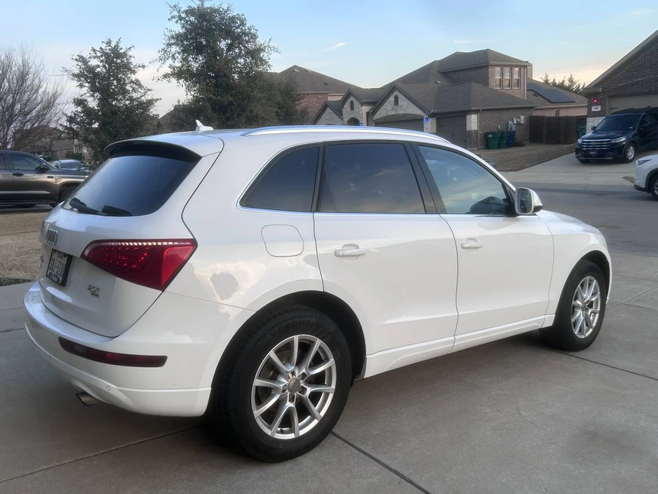 2011 Audi 8R Q5 - Image 5 of 11