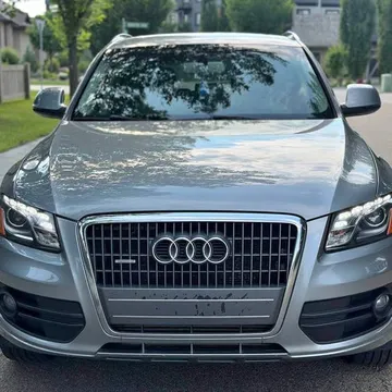 2011 Audi Q5 Premium Plus
