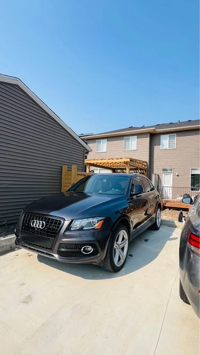 2011 Audi 8R Q5 - Image 2 of 10