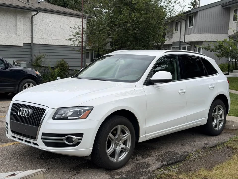 2011 Audi 8R Q5 - Image 2 of 11