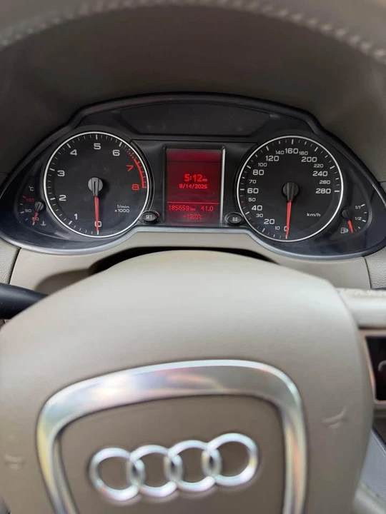2011 Audi 8R Q5 - Image 11 of 11