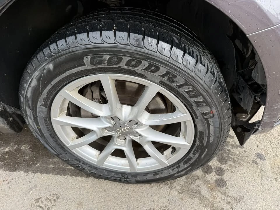 2011 Audi 8R Q5 - Image 2 of 11