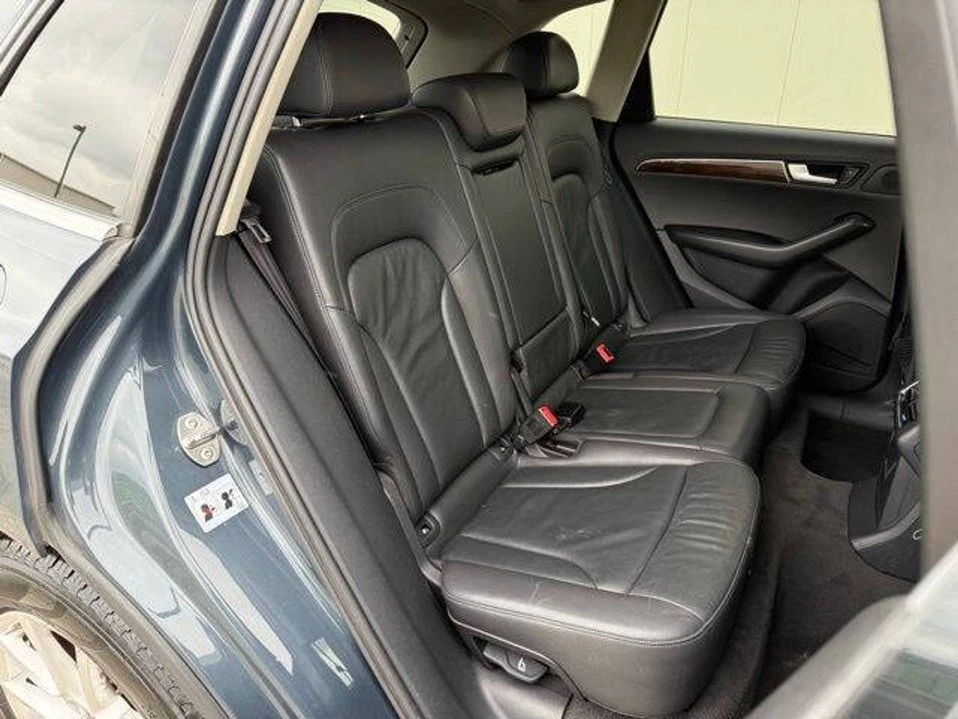 2011 Audi 8R Q5 - Image 10 of 20