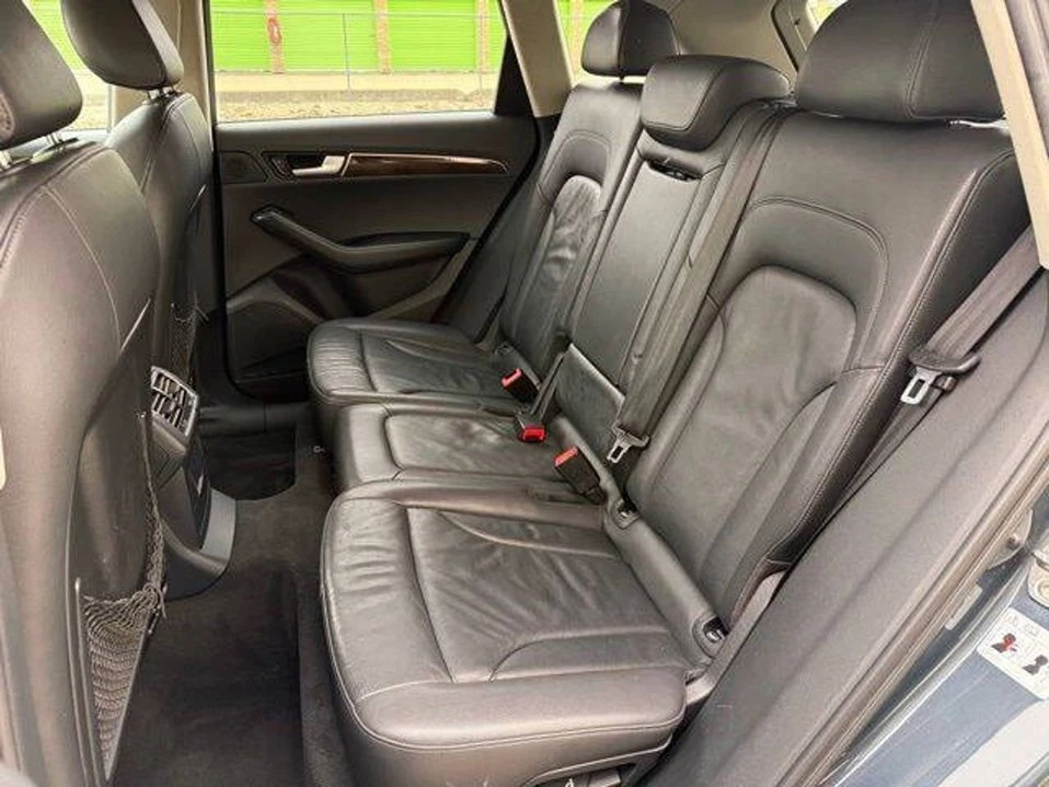2011 Audi 8R Q5 - Image 12 of 20