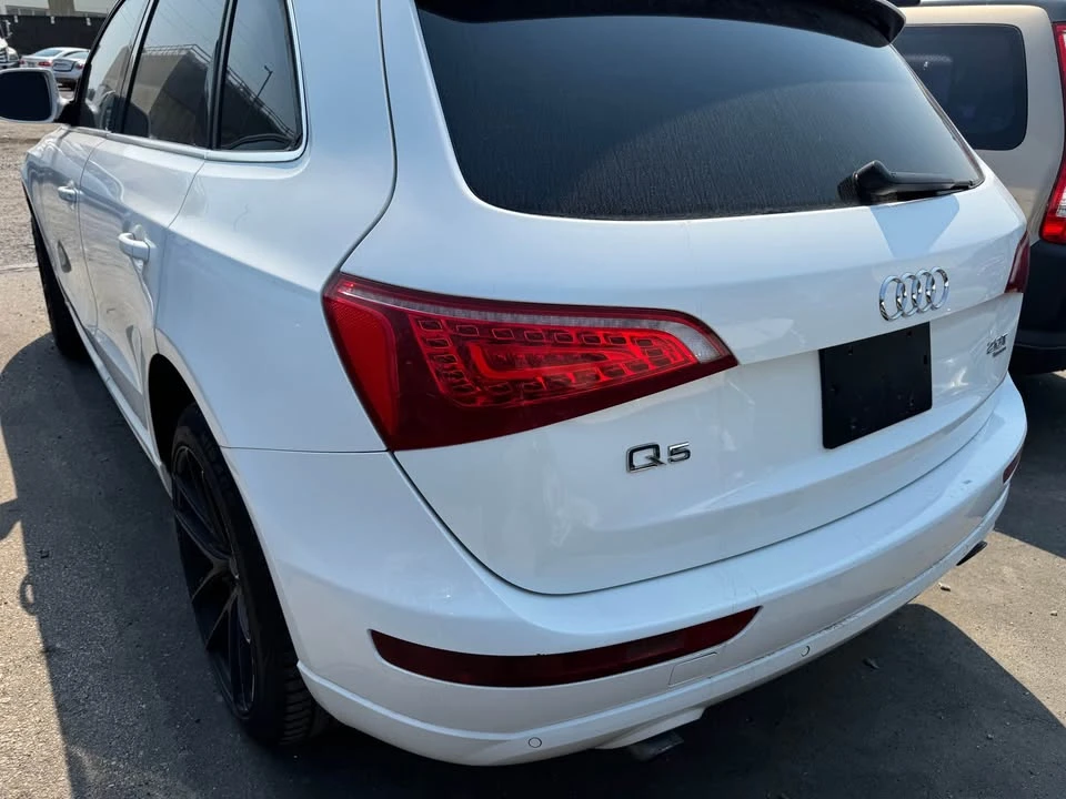 2011 Audi 8R Q5 - Image 8 of 11