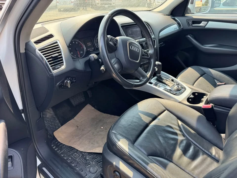2011 Audi 8R Q5 - Image 5 of 11