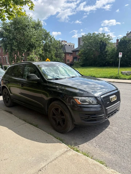 2011 Audi 8R Q5 - Image 2 of 9