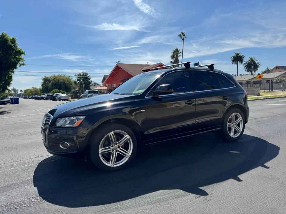 2011 Audi 8R Q5 - Image 2 of 8