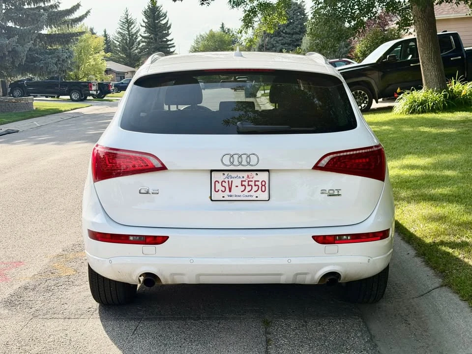 2011 Audi 8R Q5 - Image 2 of 10
