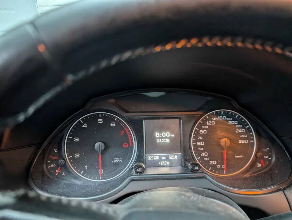 2011 Audi 8R Q5 - Image 6 of 11