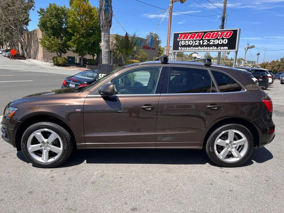 2011 Audi 8R Q5 - Image 4 of 20