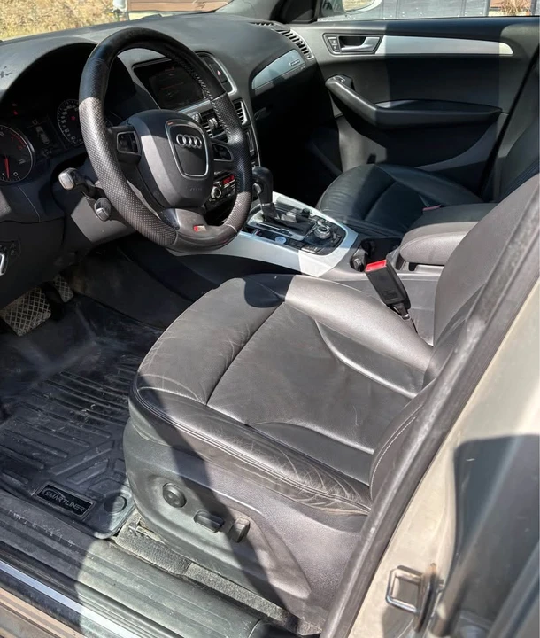 2011 Audi 8R Q5 - Image 8 of 8