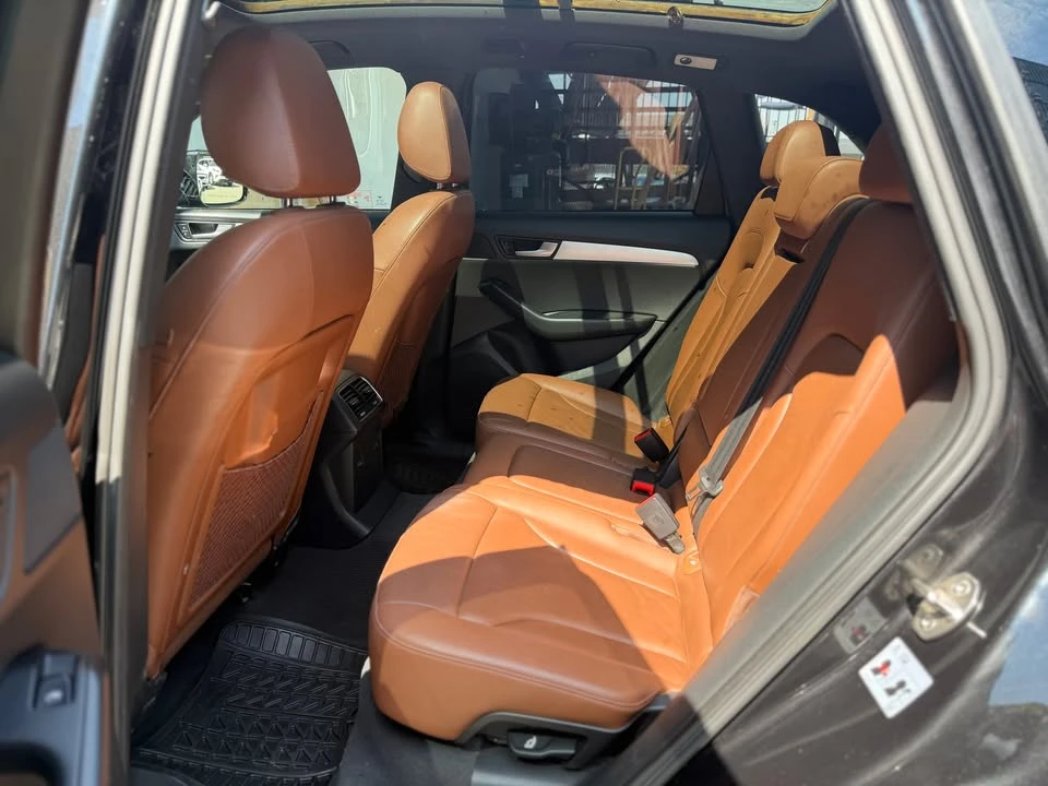 2011 Audi 8R Q5 - Image 12 of 18