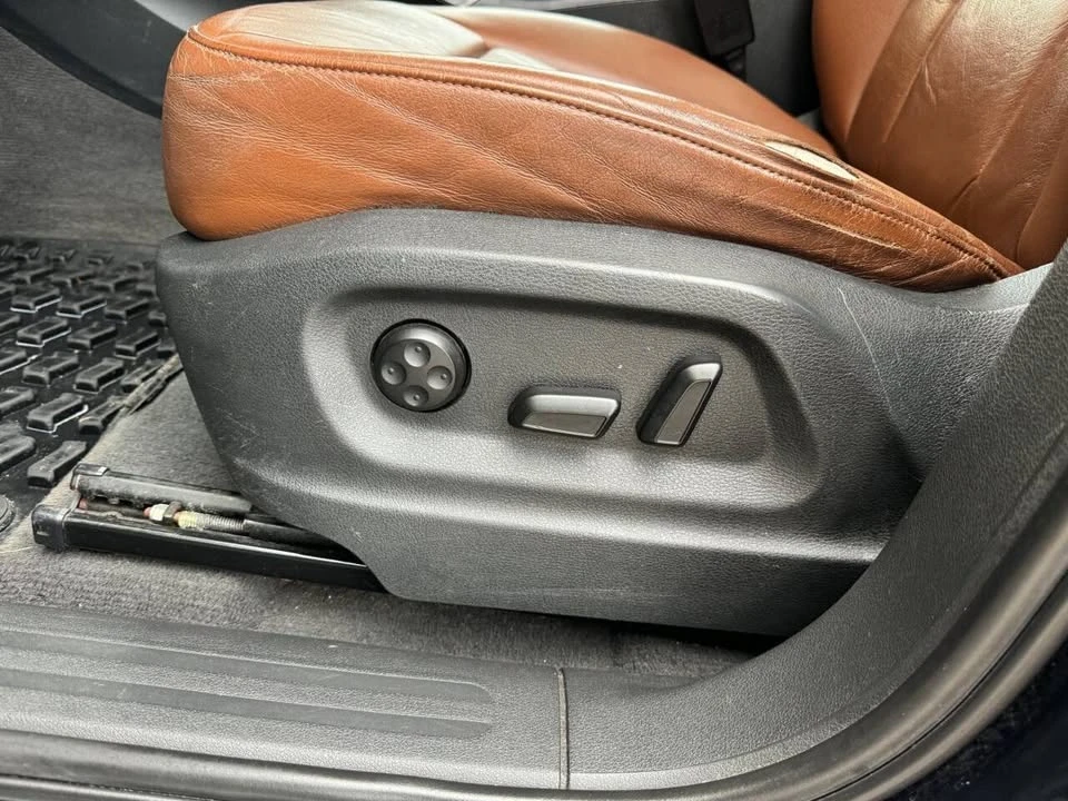 2011 Audi 8R Q5 - Image 12 of 20