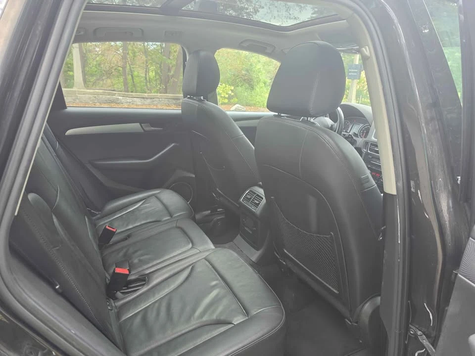 2011 Audi 8R Q5 - Image 6 of 9