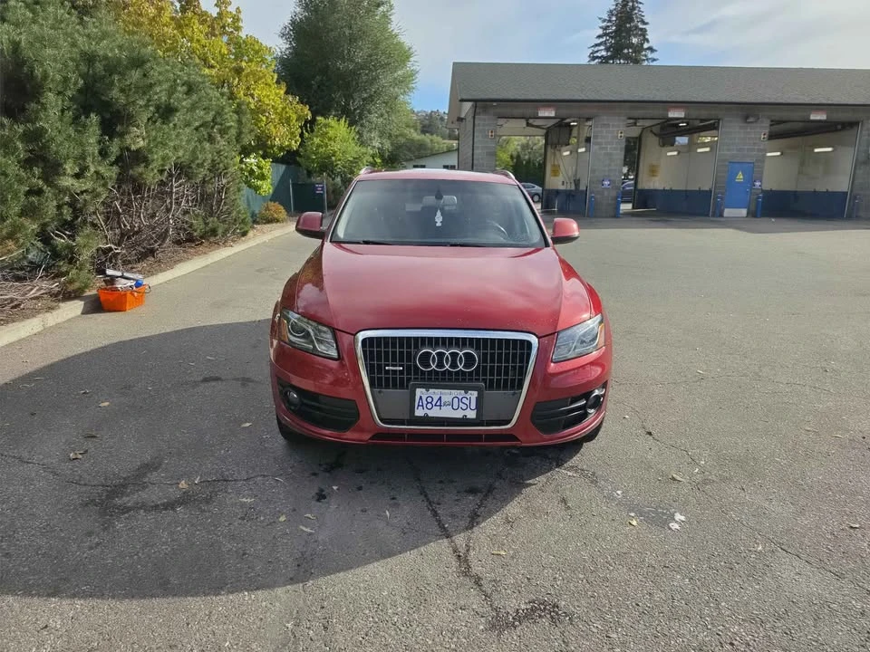 2011 Audi 8R Q5 - Image 2 of 10