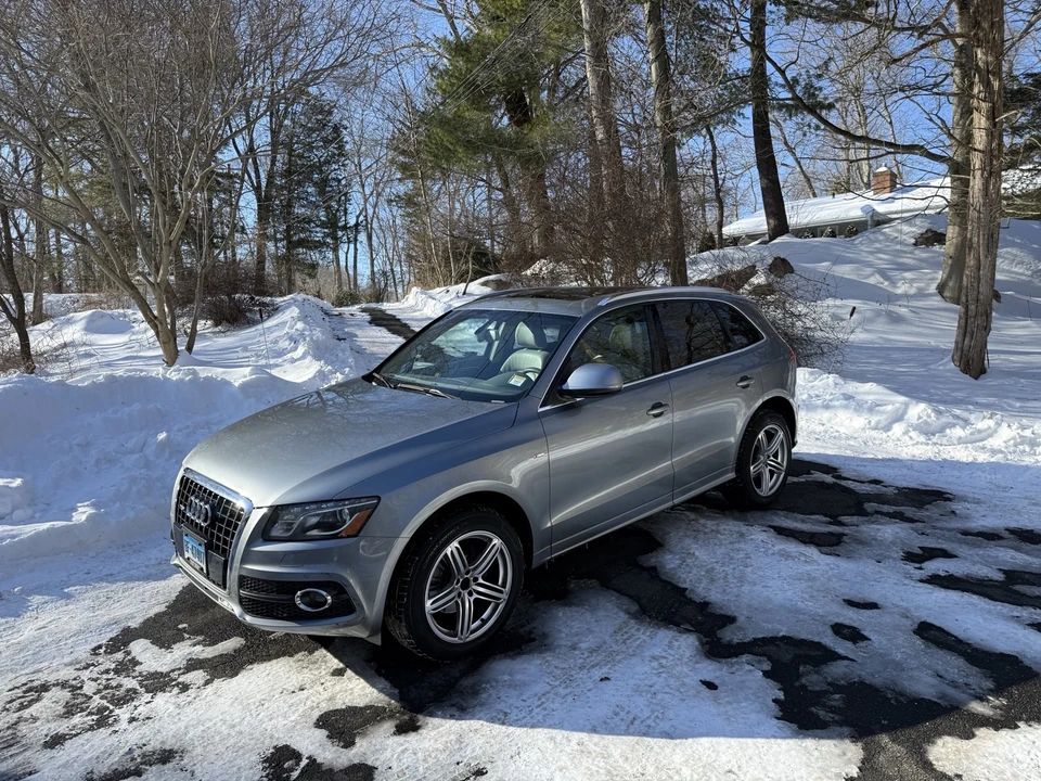 2011 Audi 8R Q5 - Image 3 of 17