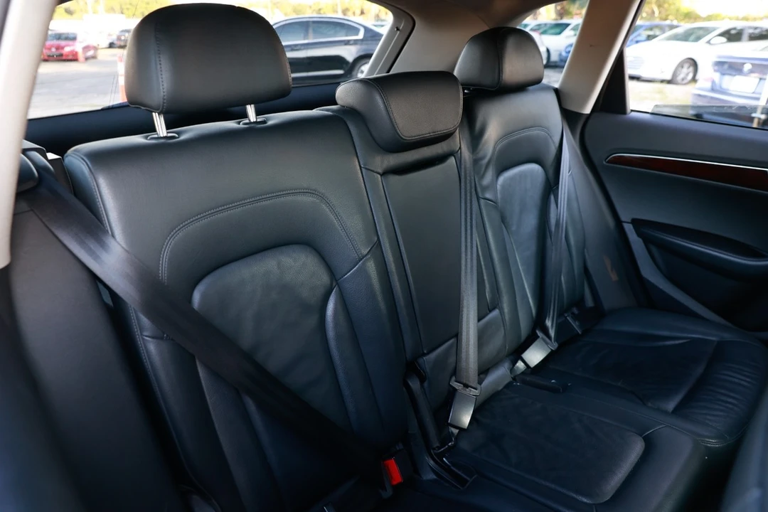 2011 Audi 8R Q5 - Image 14 of 21