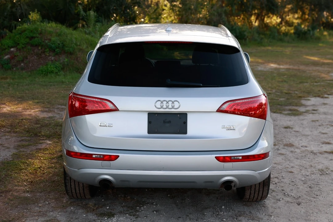 2011 Audi 8R Q5 - Image 9 of 21