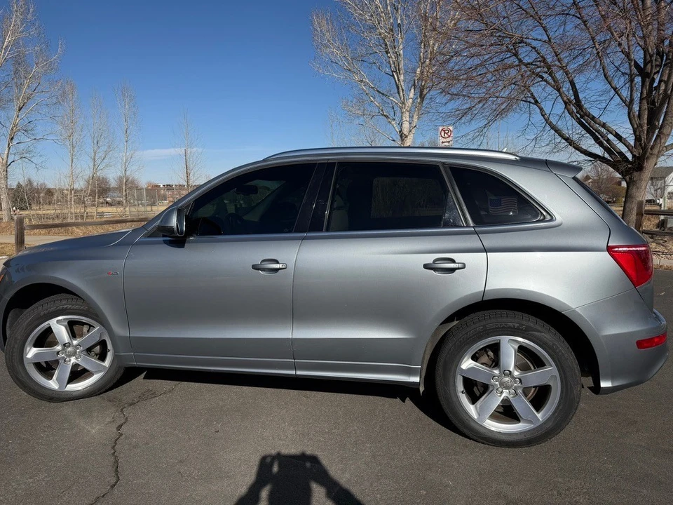 2011 Audi 8R Q5 - Image 6 of 21