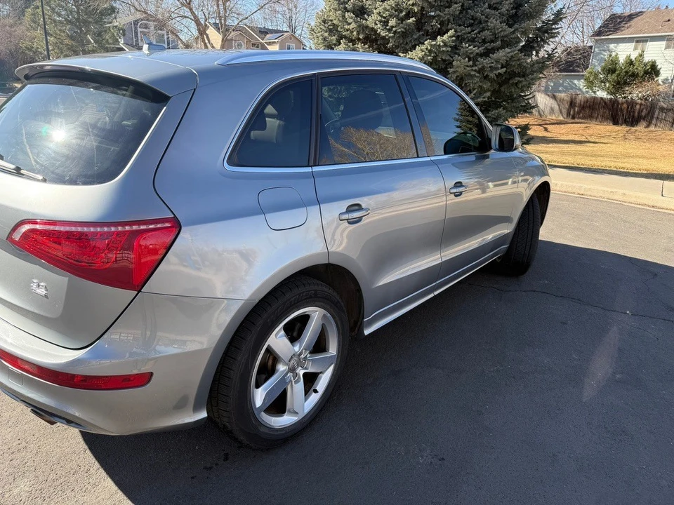 2011 Audi 8R Q5 - Image 5 of 21
