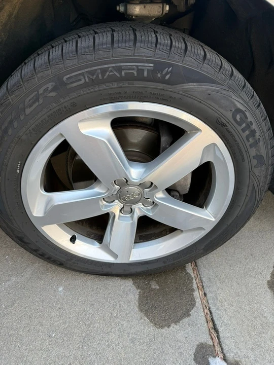 2011 Audi 8R Q5 - Image 10 of 21