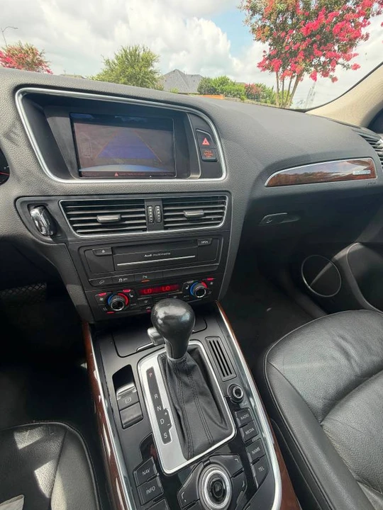 2011 Audi 8R Q5 - Image 7 of 19
