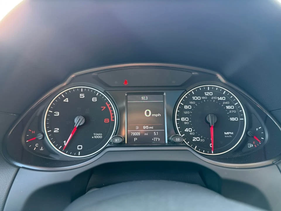 2011 Audi 8R Q5 - Image 18 of 18