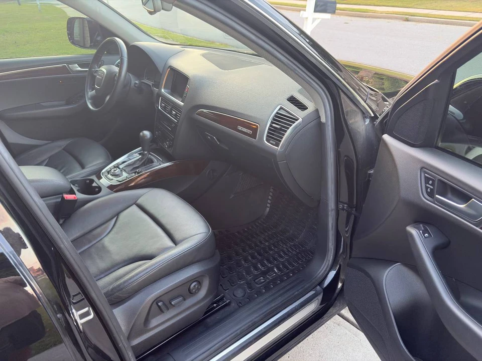 2011 Audi 8R Q5 - Image 16 of 22