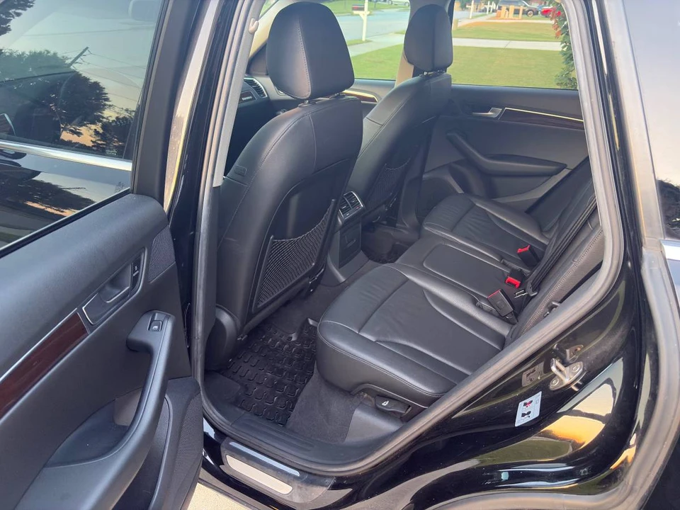 2011 Audi 8R Q5 - Image 14 of 22