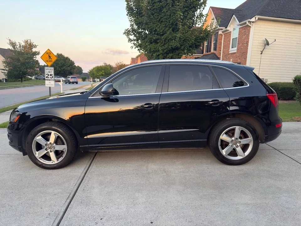 2011 Audi 8R Q5 - Image 6 of 22