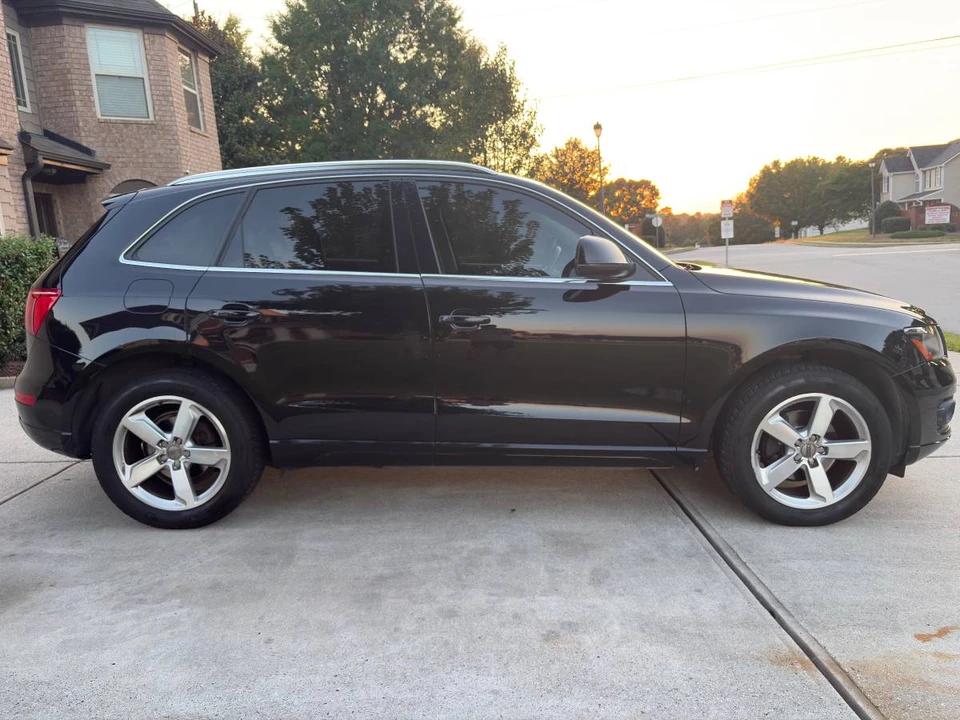 2011 Audi 8R Q5 - Image 5 of 22