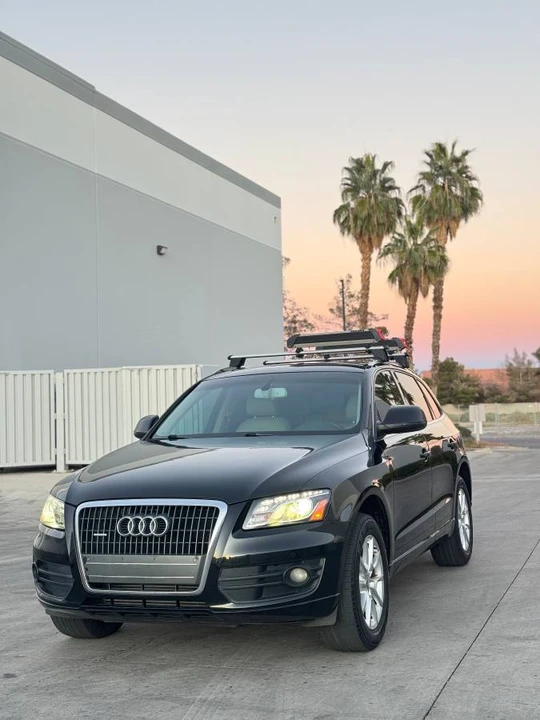 2011 Audi 8R Q5 - Image 2 of 12