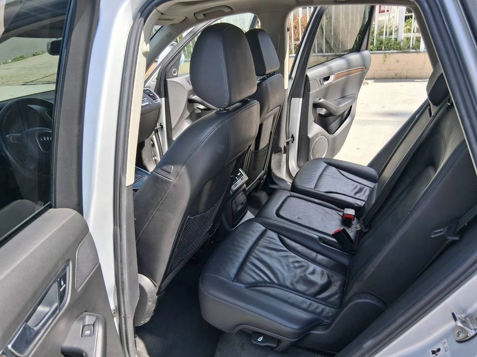 2011 Audi 8R Q5 - Image 13 of 22