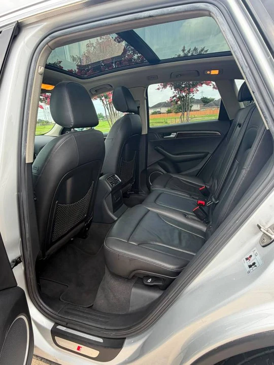 2011 Audi 8R Q5 - Image 12 of 20