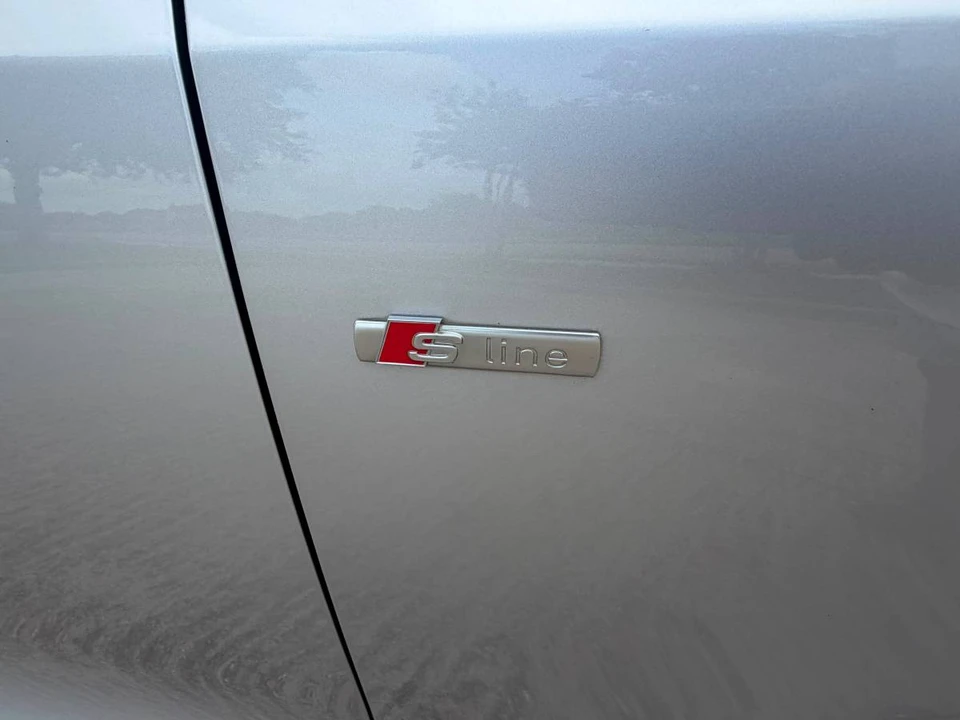2011 Audi 8R Q5 - Image 20 of 20