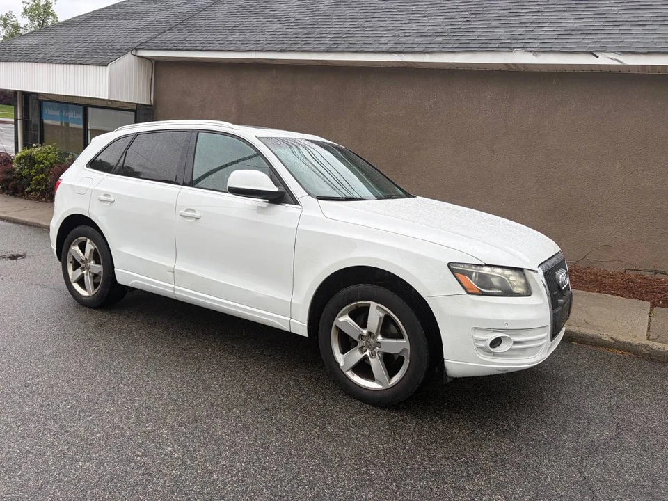 2011 Audi 8R Q5 - Image 2 of 6