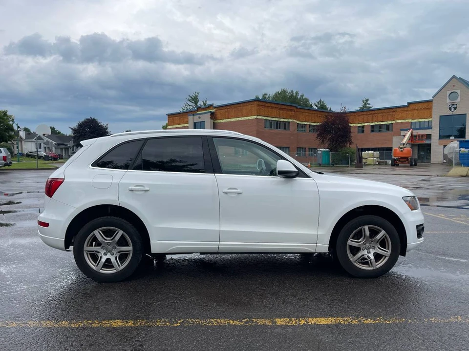 2011 Audi 8R Q5 - Image 4 of 18