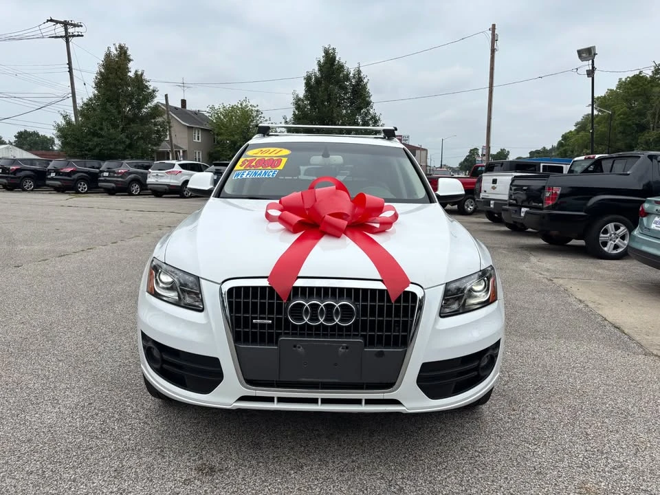 2011 Audi 8R Q5 - Image 2 of 19