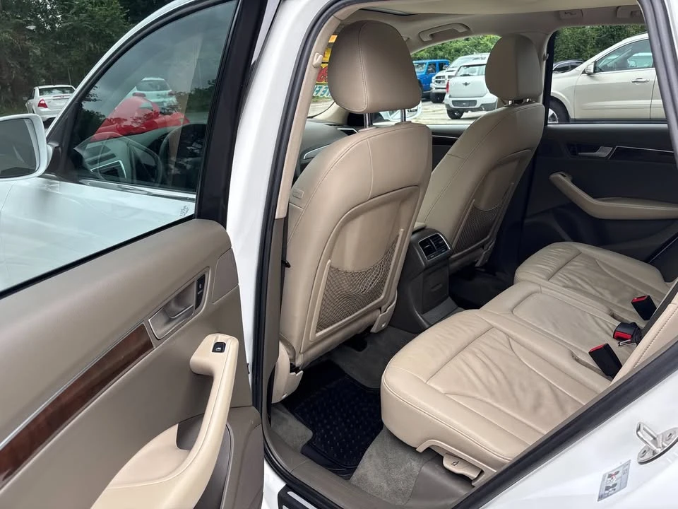 2011 Audi 8R Q5 - Image 11 of 19